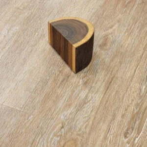 PISO VINILICO ROBLE PATINA SPC 5,5(0,5)(4+1,5)mm EVA